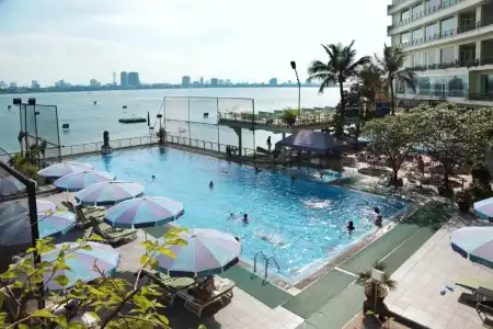 The Hanoi Club & Residences - 10