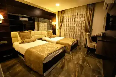 Venus Suite - 48