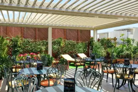 Marcella Royal - Rooftop Garden - 30