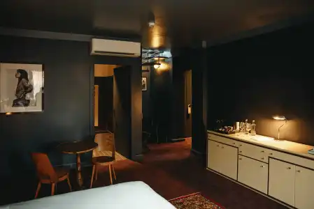 Aethos Milan - 111