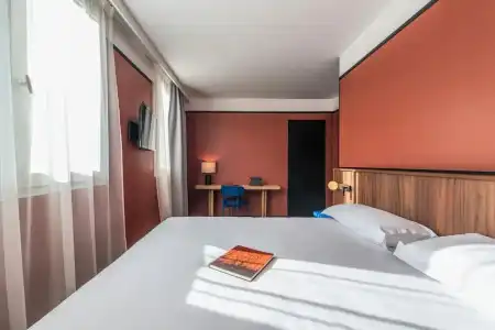 Le Lumière - 8