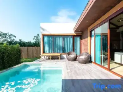 Triple Tree Beach Resort - 111