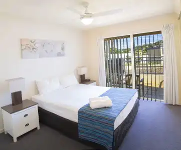 Golden Riviera Beach Resort - 77