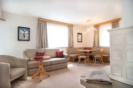 Hotel - 32