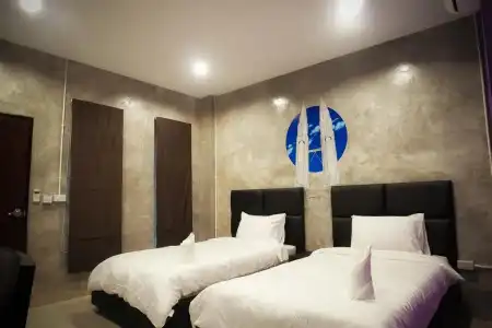 B Cozy - 2