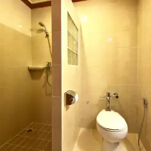 Dynasty Inn Pattaya - 8