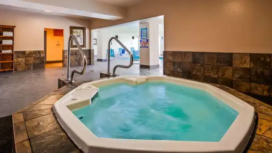 Best Western Pier Point Inn - 11