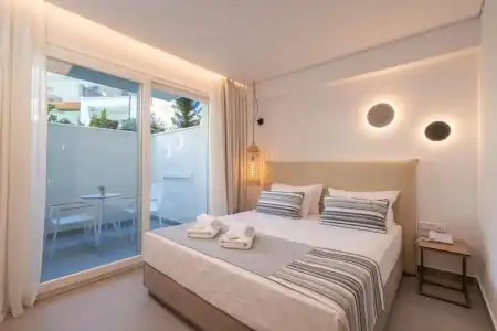 Mirablue Luxury Residences - 22