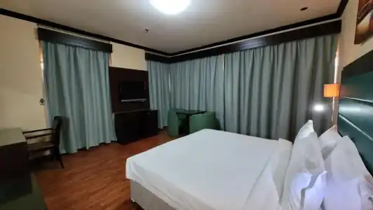 Strand Abu Dhabi - 50