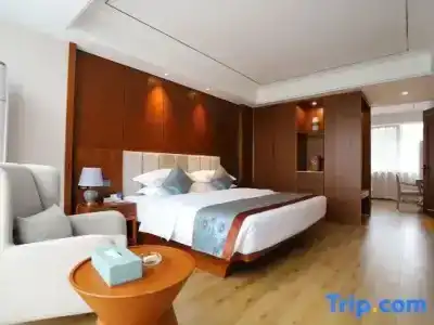 Kunming Xinghua International - 67