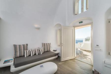 Angel Luxury Suites - 33