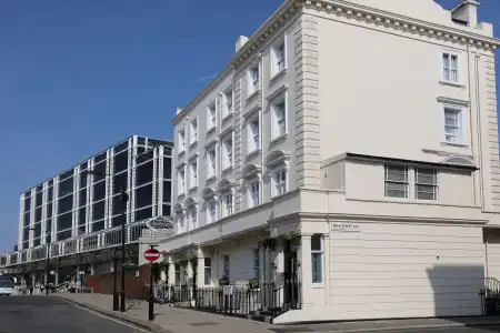 Best Western Buckingham Palace Rd - 0