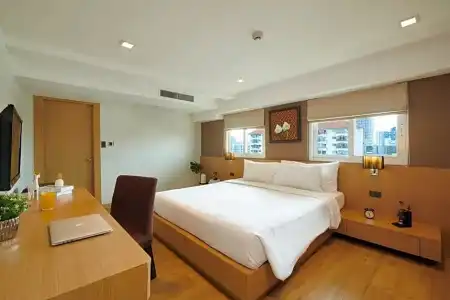 Adelphi Pattaya - 35