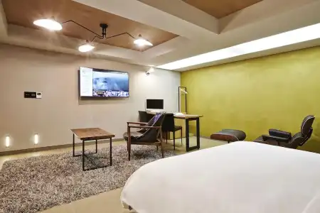 E-HOTEL - 17