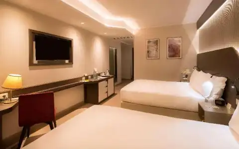 DoubleTree by Hilton City Centre - 43