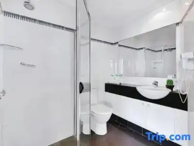 Pacific Views Resort - 226