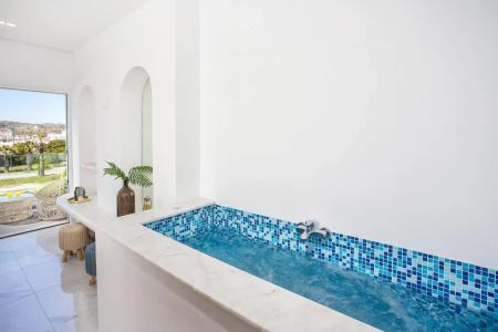 Vanik Suites - 53
