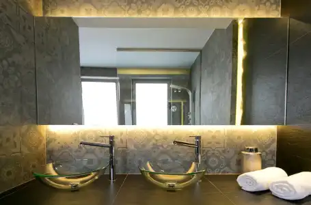47 Luxury Suites - 101