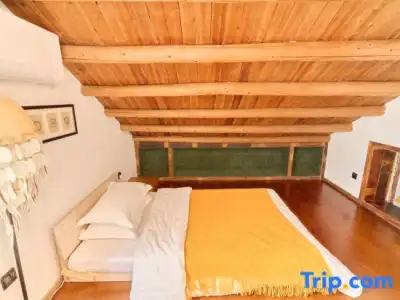 Yuequ yunshang Guesthouse - 100