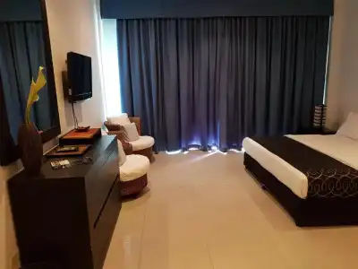 East Suites - 62