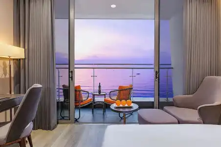 Le Sands Oceanfront Danang - 122