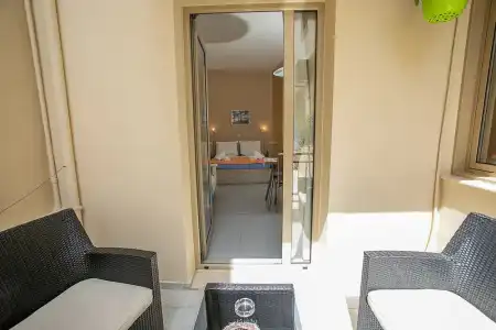 Rania Studios - 57