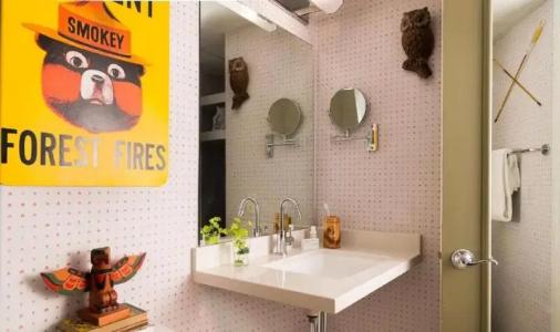 Graduate by Hilton Madison - 53