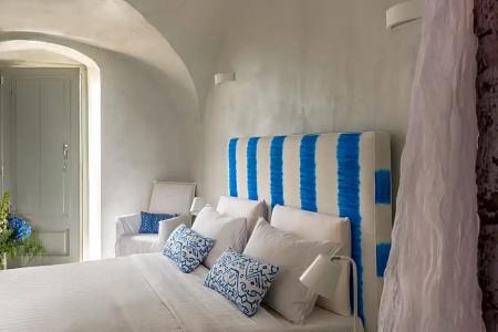 Mythical Blue Luxury Suites - 37