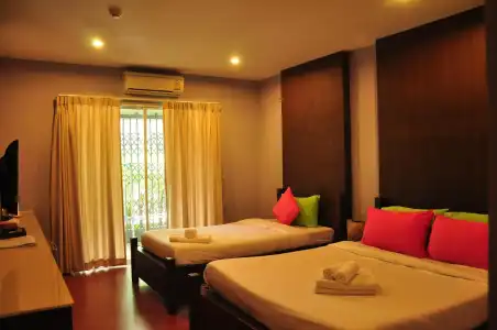 Sabye Bangkok - 120