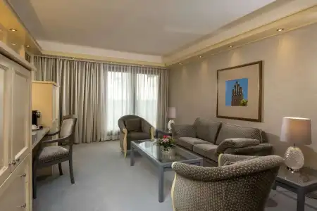 Maritim Darmstadt - 12