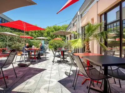ibis Bourges - 22