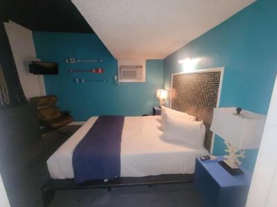 Desert Hills Motel - 56