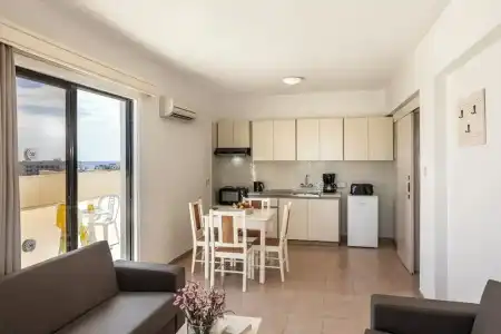 Seagull Apartments - 37