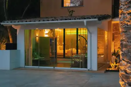 Emesh Boutique Suite - 77