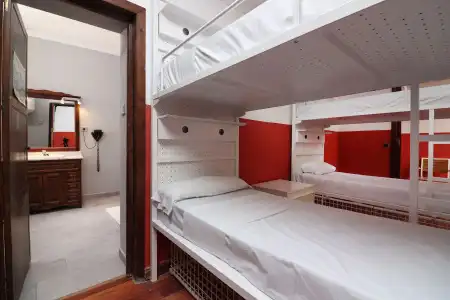 Feel Hostels City Center - 11