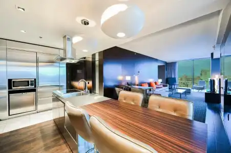 Beautiful Palms Place Suite - 418