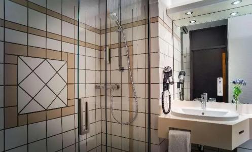 Best Western Kaiserslautern - 54