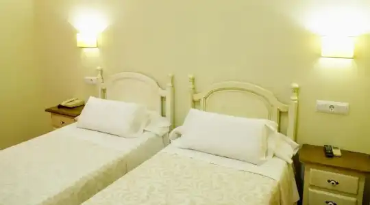 Hostal Toledo - 91