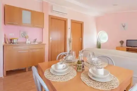 Stara šola - Oleander Resort - 34