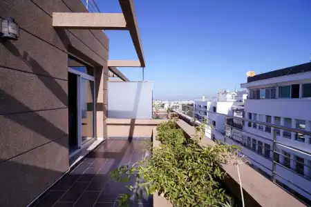La Capitale - 6