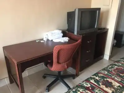 Cloud 9 Inn - 57