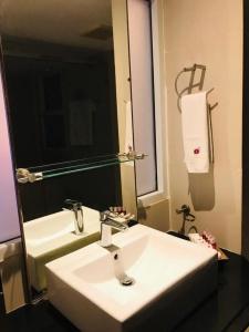 Paradiso Boutique Suites - 28