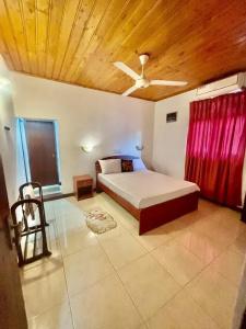 Tamarind Tree Inn. - 18
