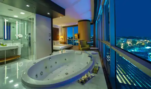 DoubleTree By Hilton Istanbul Moda - 9
