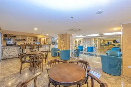 Sandy Beach - All Inclusive - 12
