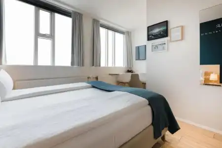 Reykjavik Lights by Keahotels - 9