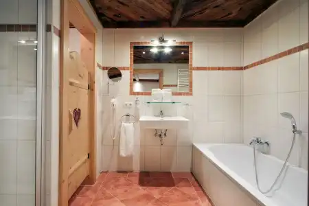 Almdorf Flachau - Luxus Hüttenurlaub - 88