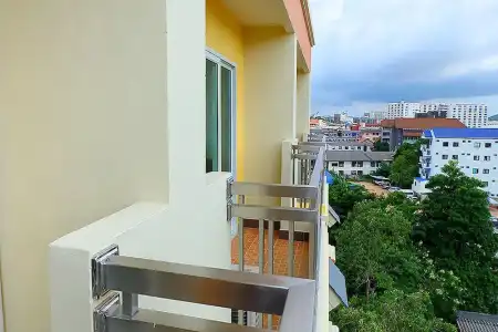 D Pattaya - 23