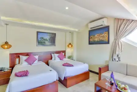 River Suites Hoi An - 34