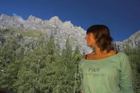 Alex - 7